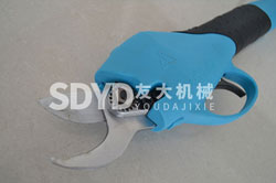 電動(dòng)果樹(shù)修枝剪的優(yōu)勢(shì)特點(diǎn)，您了解嗎